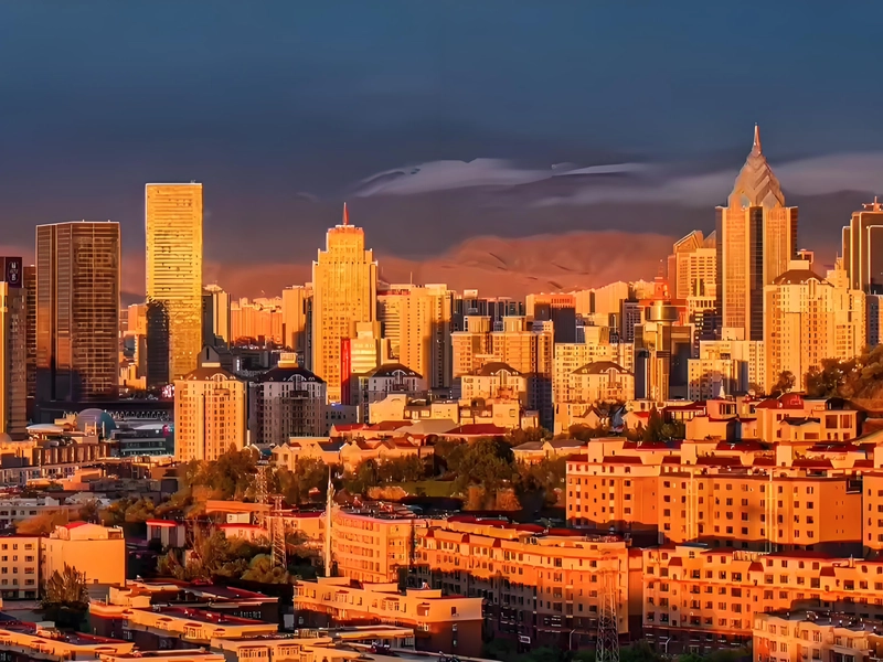 Ürümqi cityscape and International Grand Bazaar