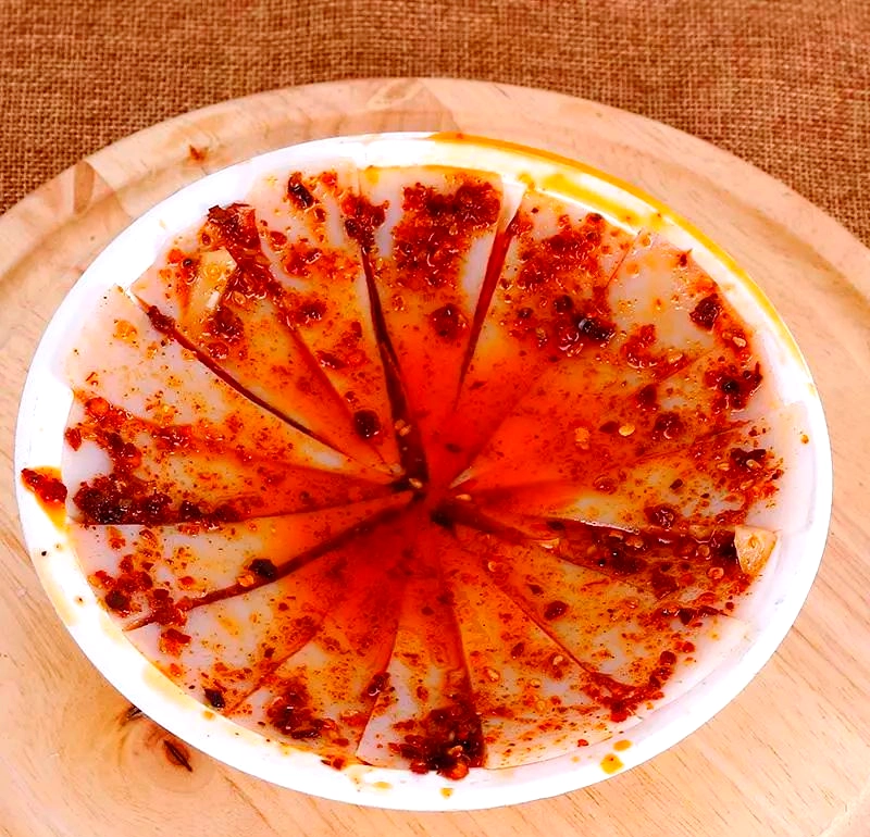 Wantuo - bowl buckwheat jelly with sauce