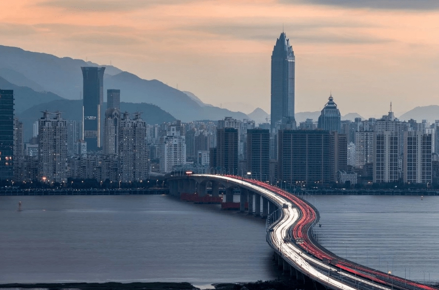 Wenzhou landscape - Yandang Mountains and entrepreneurial spirit