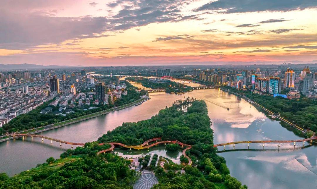 Jinhua Yiwu Market - global commerce meets traditional culture