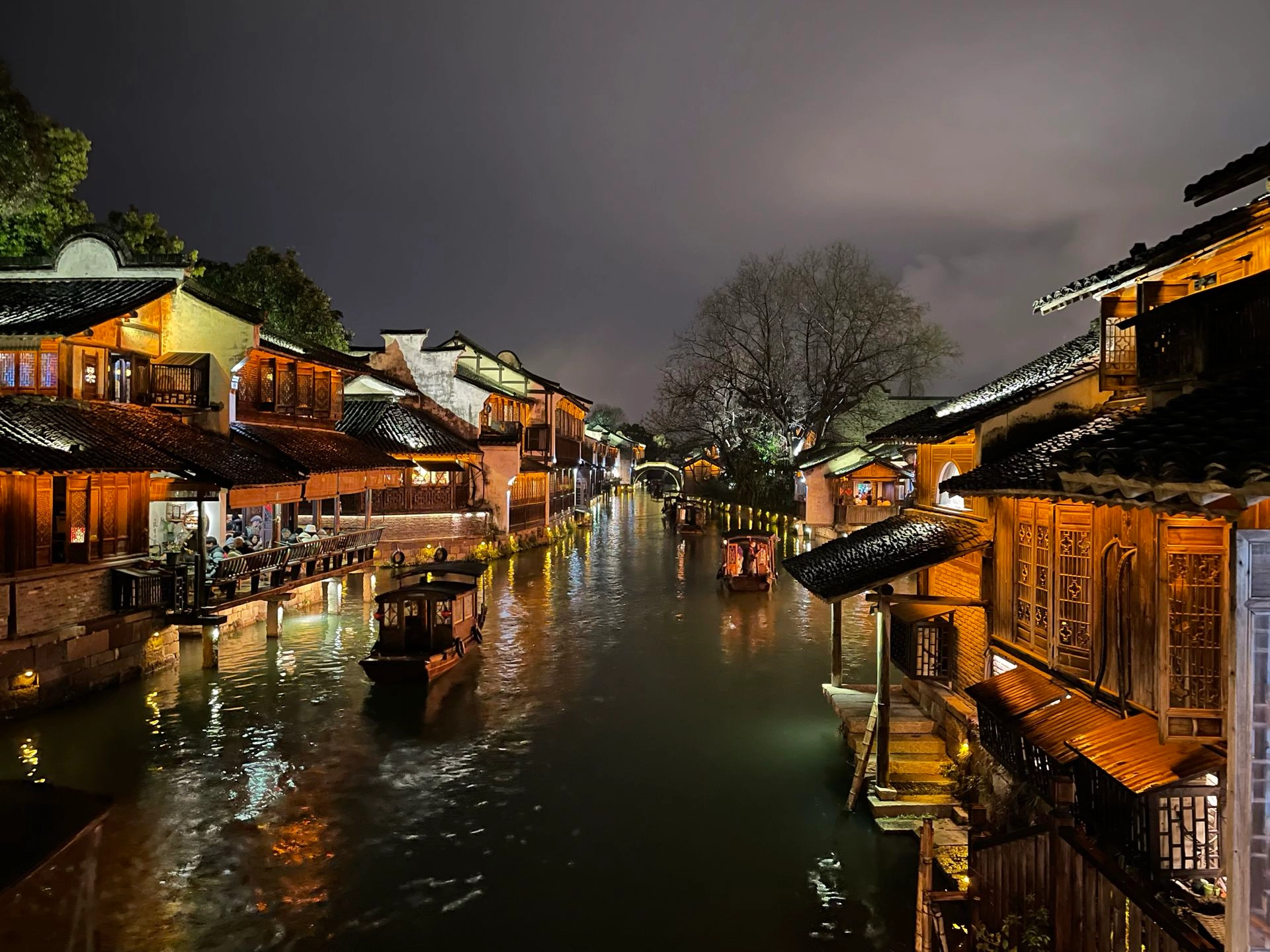 Wuzhen water town - 1300 years of history blending tradition and modernity
