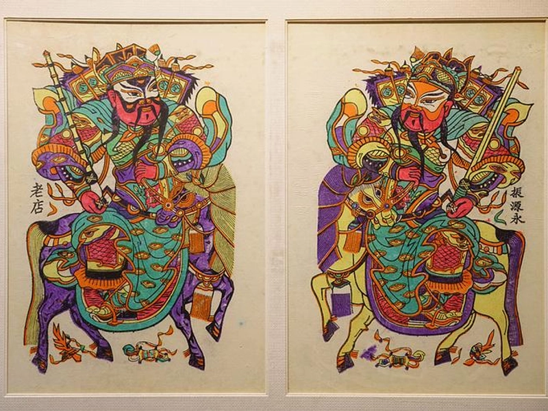 Zhuxian woodblock printing process with colorful traditional New Year prints