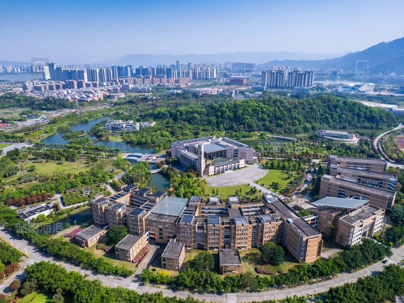 Fuzhou University campus showing modern laboratories and traditional banyan trees