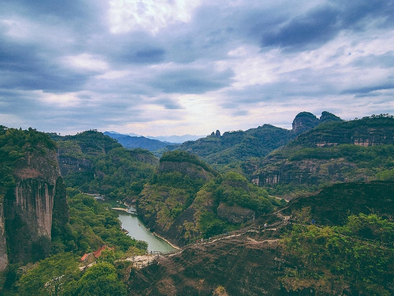 Fujian's coastal islands and fishing villages along the 3,752 kilometer coastline