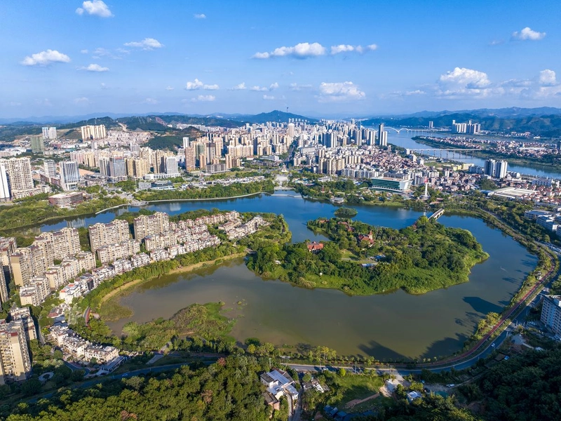 Lu’an mountainous landscapes with tea plantations and historical revolutionary sites