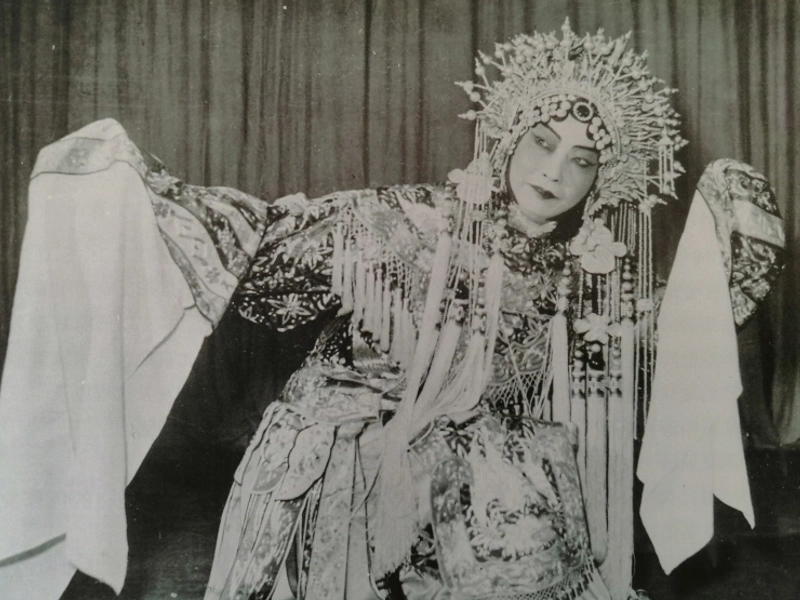 Han Opera performance featuring Mei Lanfang style, Wuhan