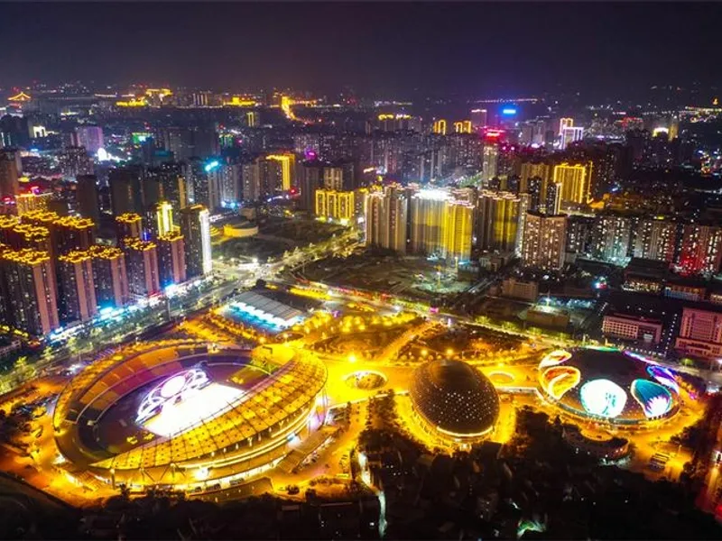Guigang waterways converging at the Nanliu and Zhenjiang rivers, highlighting its commercial activity and water city charm