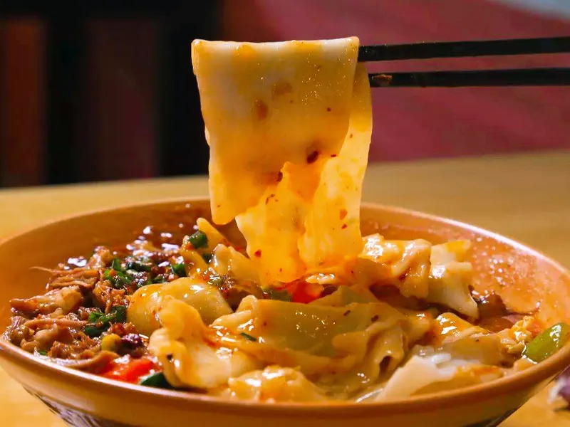 Shaanxi biangbiang noodles with chili, garlic, and vinegar