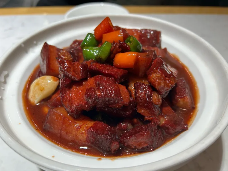 Red-braised pork belly cubes simmered in soy and spices