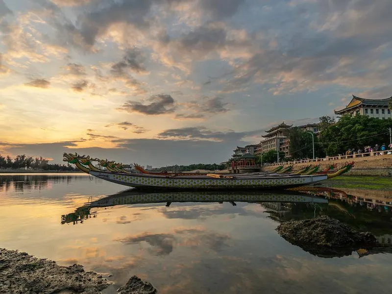 One-Day Trip from RPL School to Hepu County