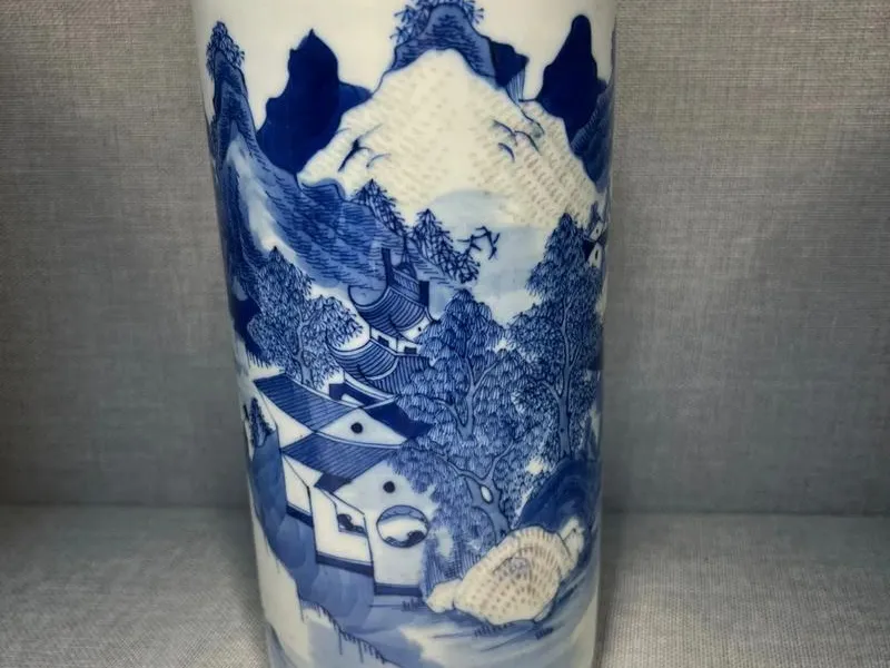 The Chinese Umbrella Stand