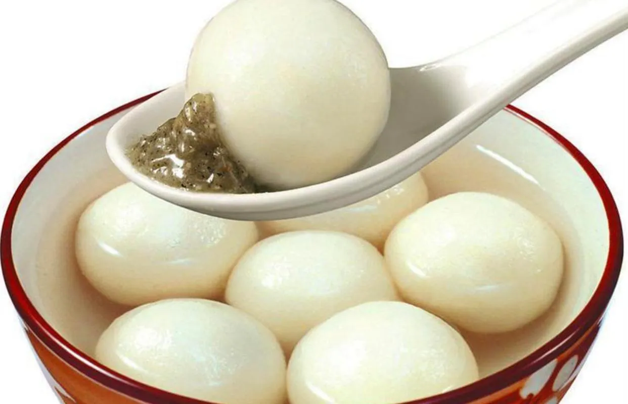 Tangyuan - sweet glutinous rice balls served in warm soup, a traditional food for the Lantern Festival