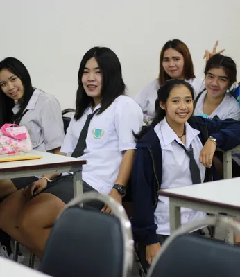 International students building cultural connections while studying Chinese at RPL School