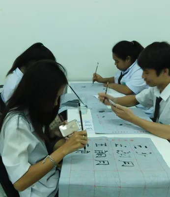 Group Mandarin practice and collaborative study at RPL School