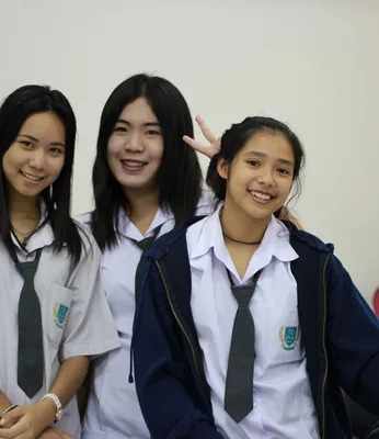 Student life and cultural exchange in beautiful Beihai at RPL School