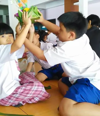 Students participating in immersive Chinese language and culture programs at RPL School