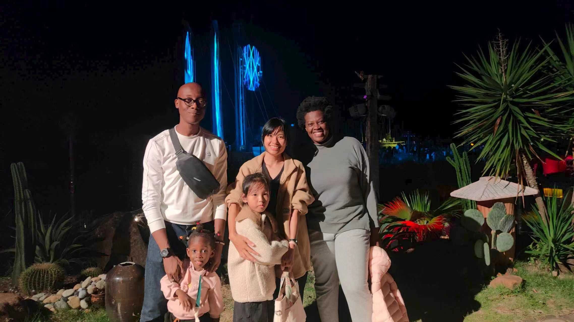 Students visiting Maritime Silk Road Port, a famous attraction in Beihai, during RPL School cultural trip,learn chinese with African students